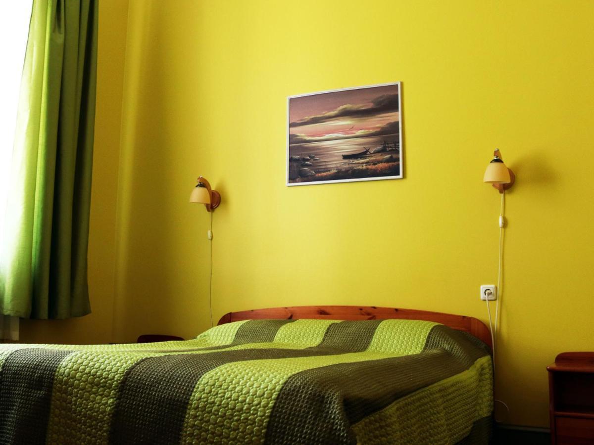 Hostel Lõuna Pärnu Exterior foto